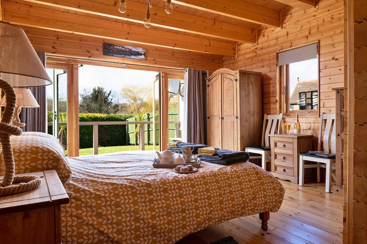 Finest Retreats - Garden Lodge كرافن آرمز المظهر الخارجي الصورة