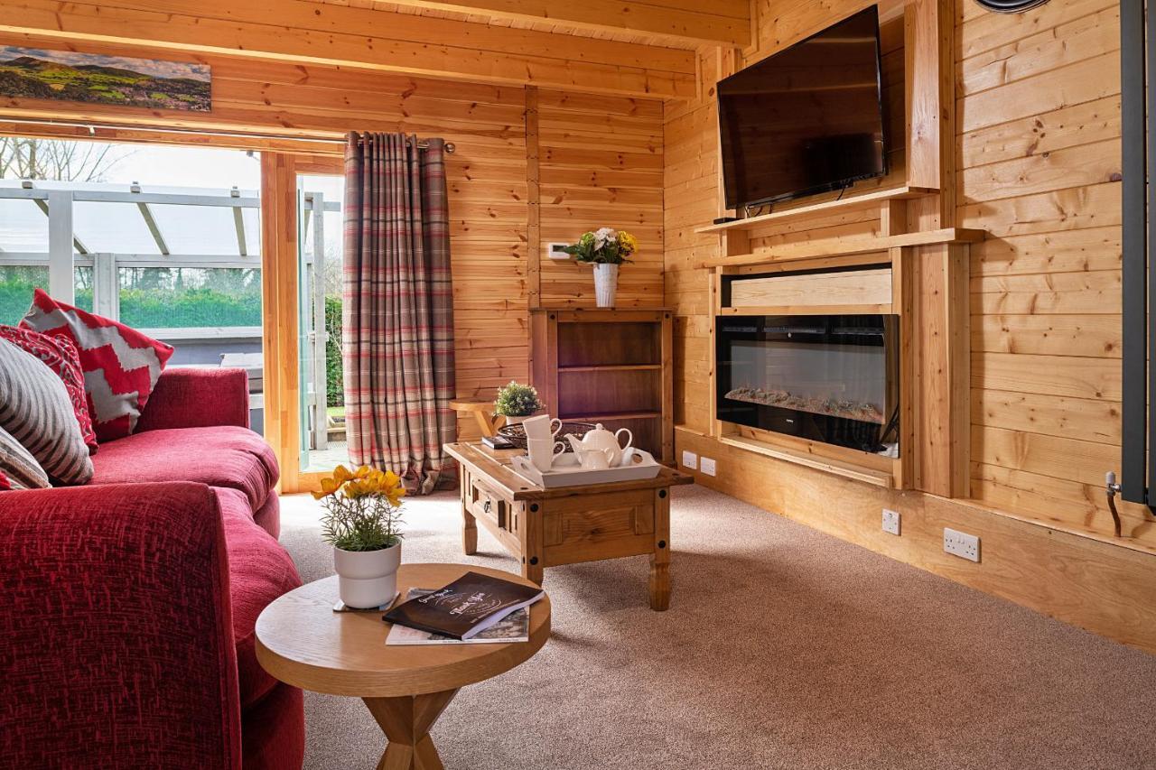 Finest Retreats - Garden Lodge كرافن آرمز المظهر الخارجي الصورة